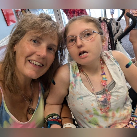 Support Kayla our Co-Host - Picture 8 of 10